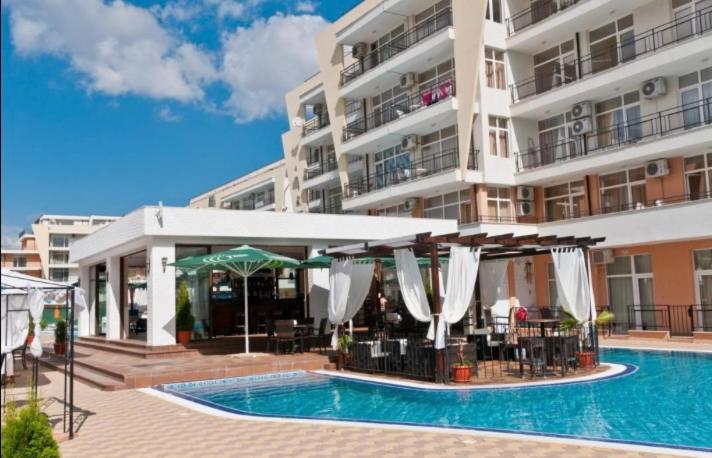 Holiday Apartments Grand Kamelia Сонячний Берег Екстер'єр фото