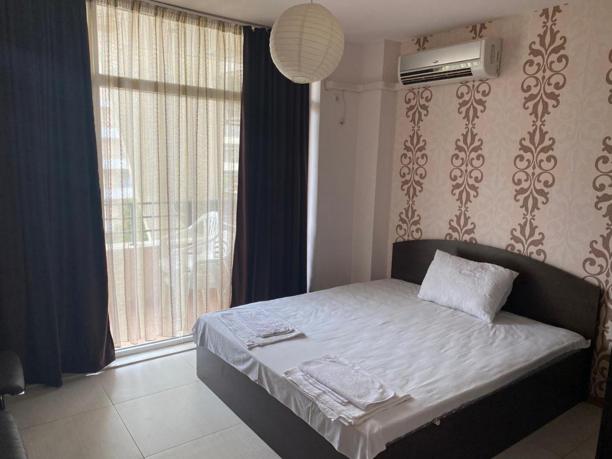 Holiday Apartments Grand Kamelia Сонячний Берег Екстер'єр фото