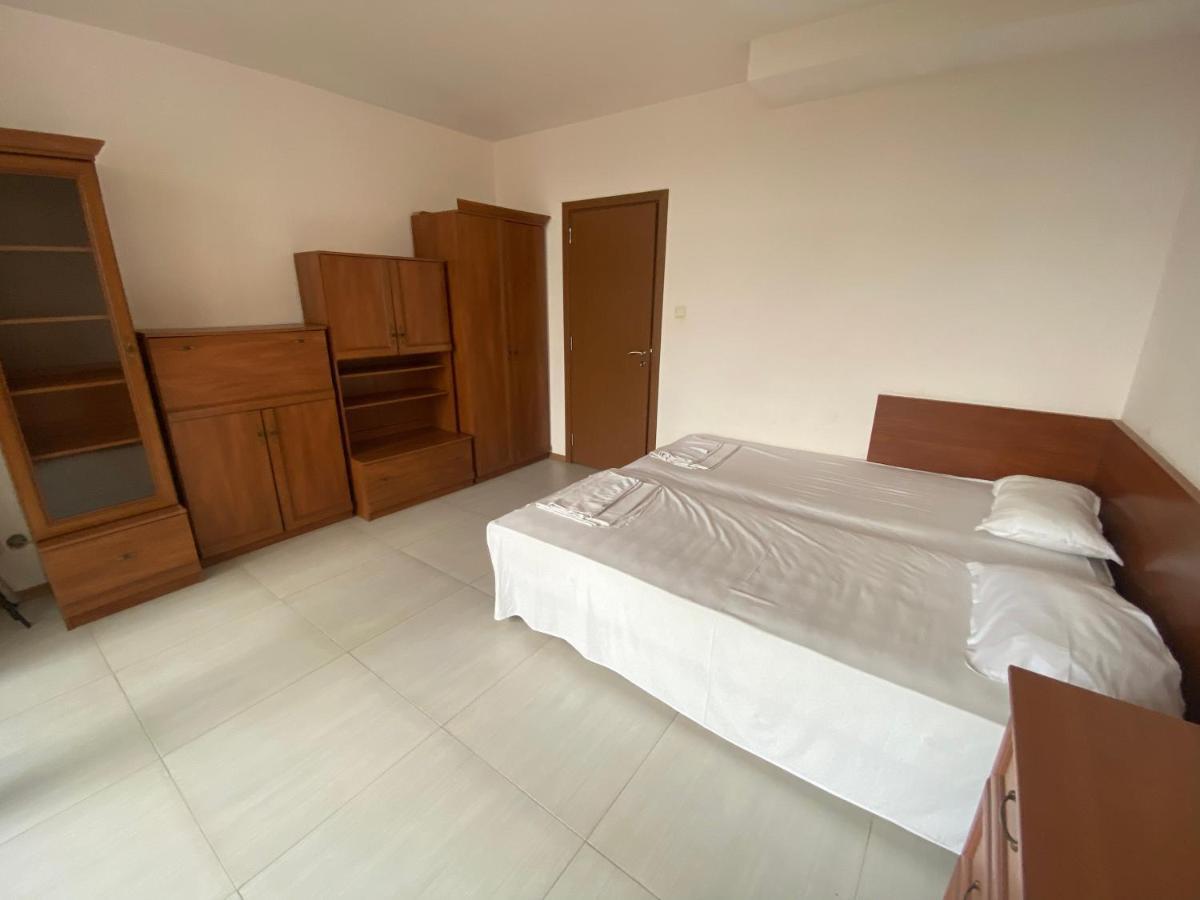 Holiday Apartments Grand Kamelia Сонячний Берег Екстер'єр фото