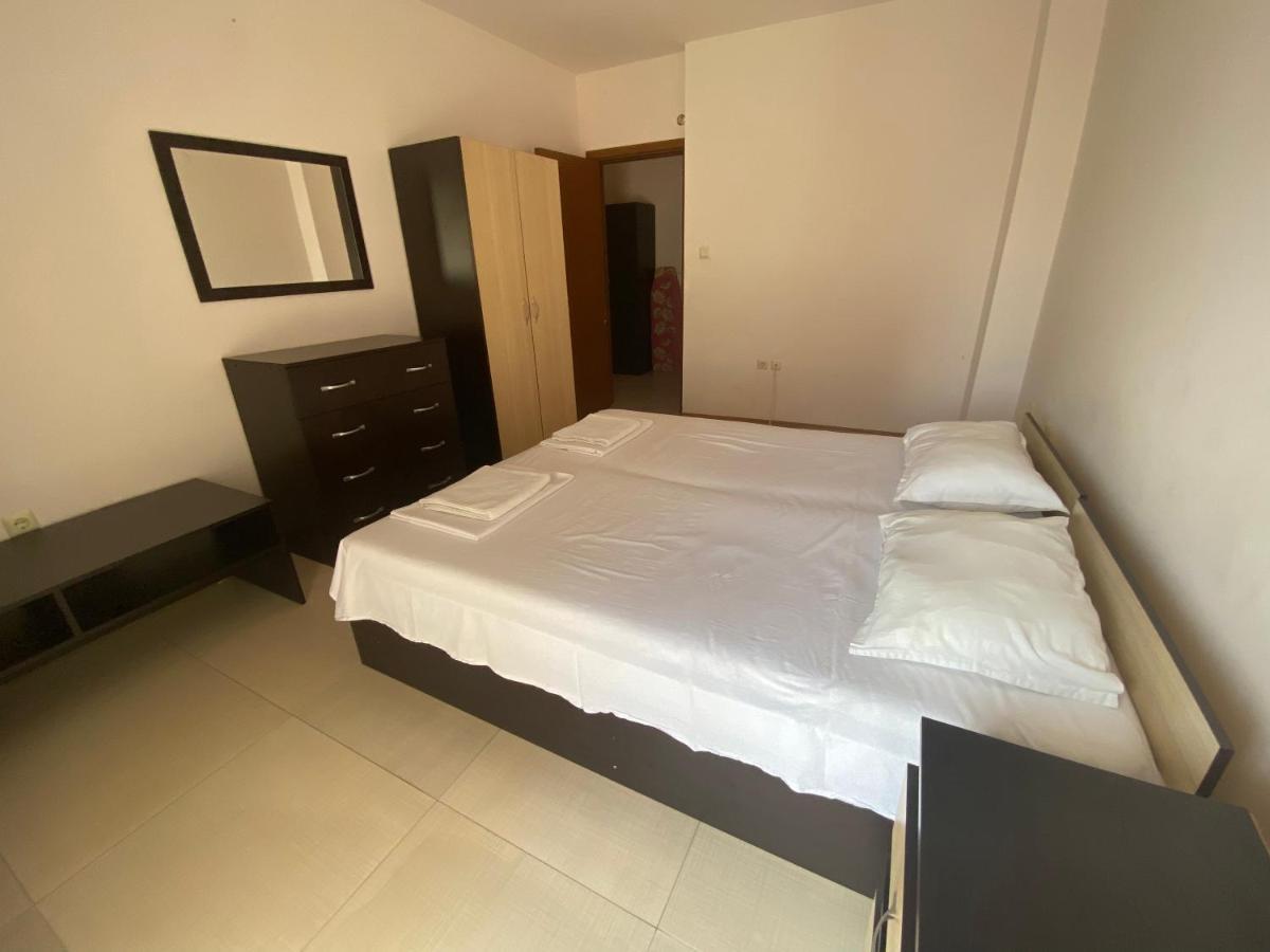 Holiday Apartments Grand Kamelia Сонячний Берег Екстер'єр фото