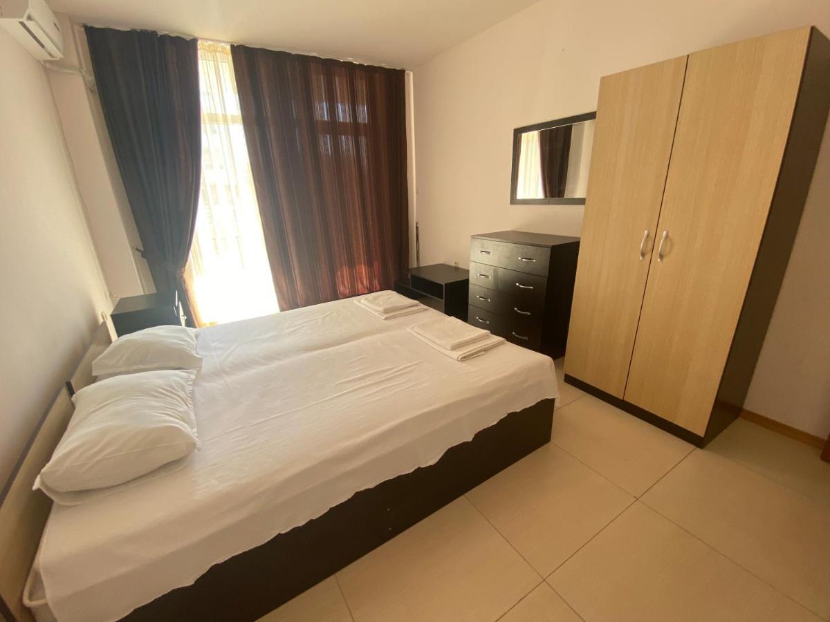 Holiday Apartments Grand Kamelia Сонячний Берег Екстер'єр фото